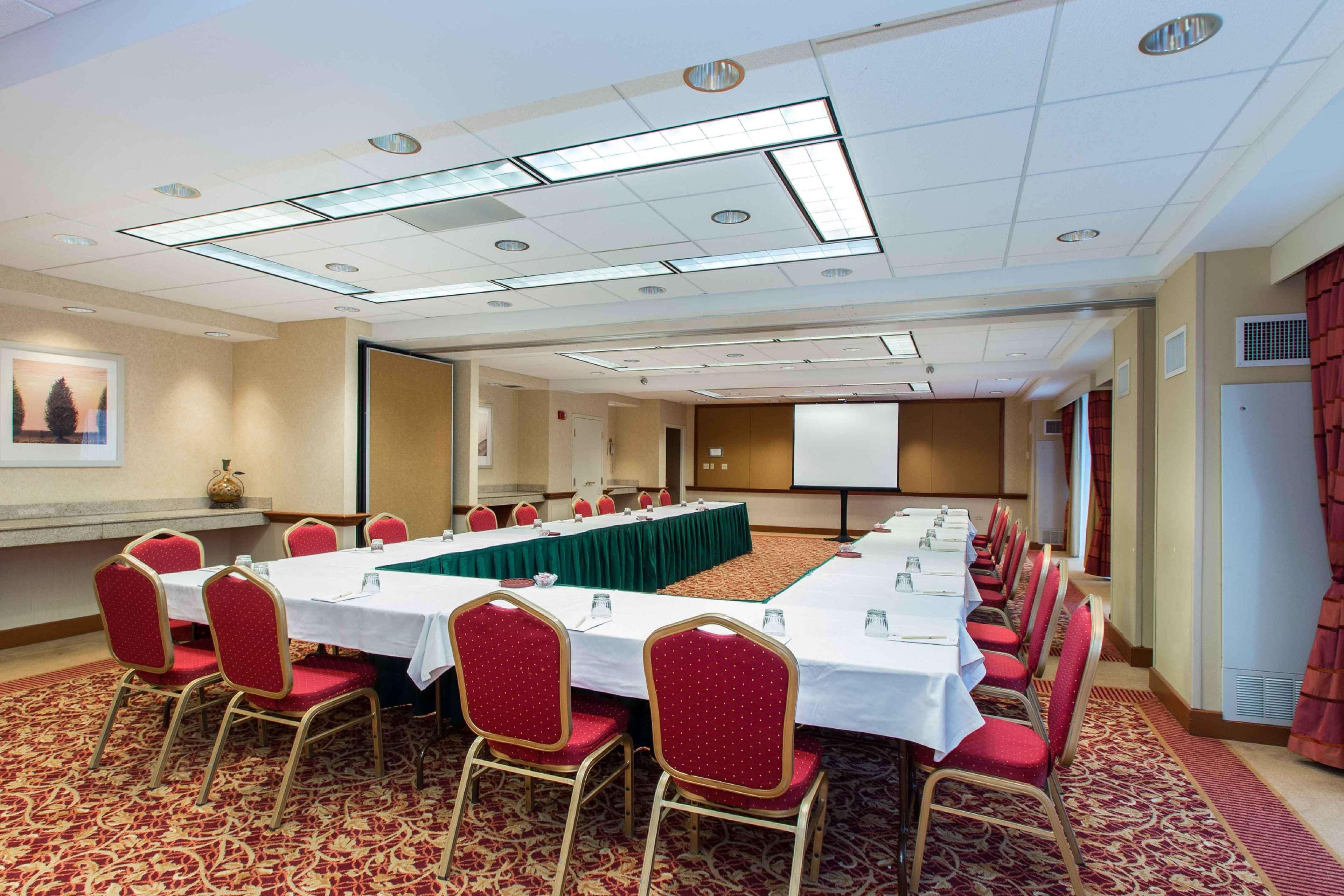Doubletree By Hilton Cleveland East Beachwood Ngoại thất bức ảnh