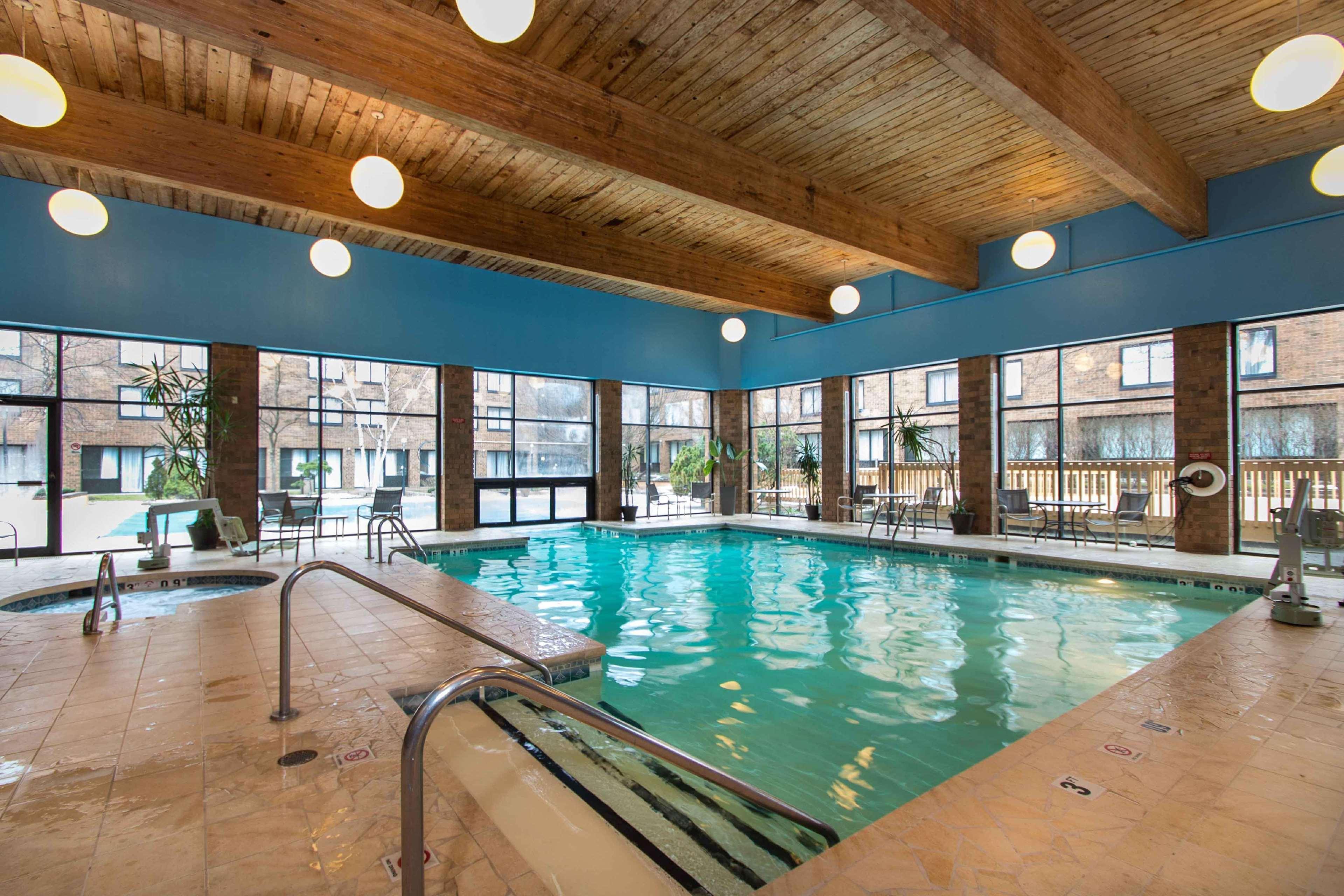 Doubletree By Hilton Cleveland East Beachwood Ngoại thất bức ảnh
