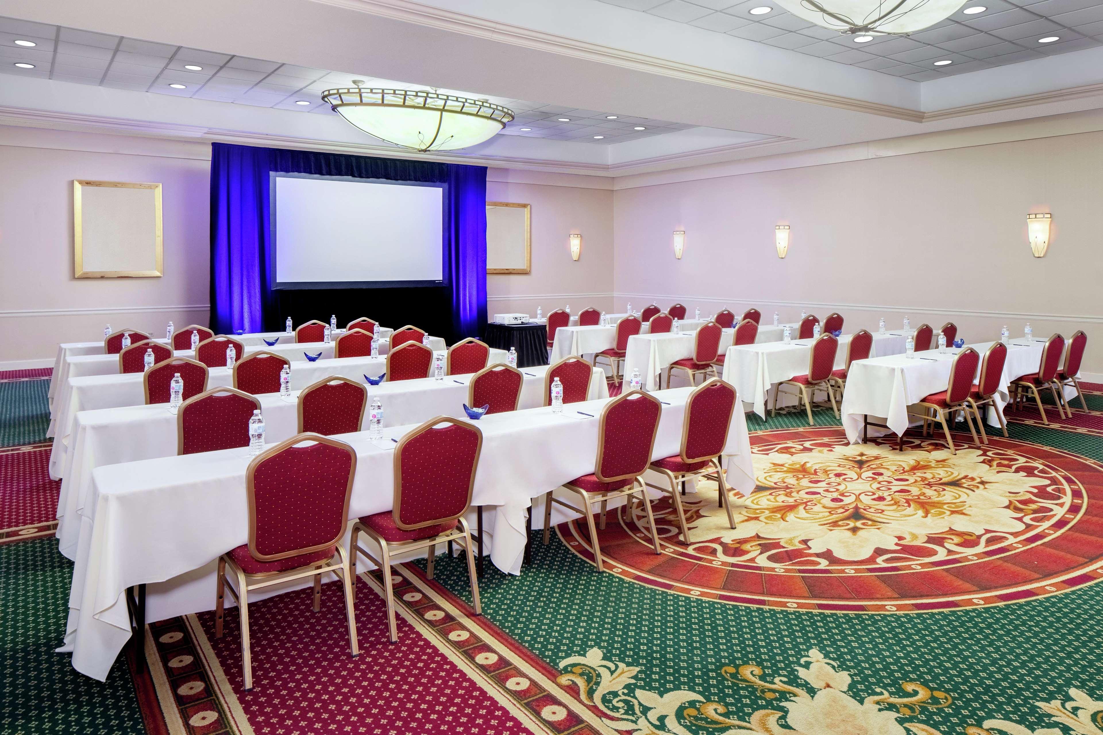 Doubletree By Hilton Cleveland East Beachwood Ngoại thất bức ảnh