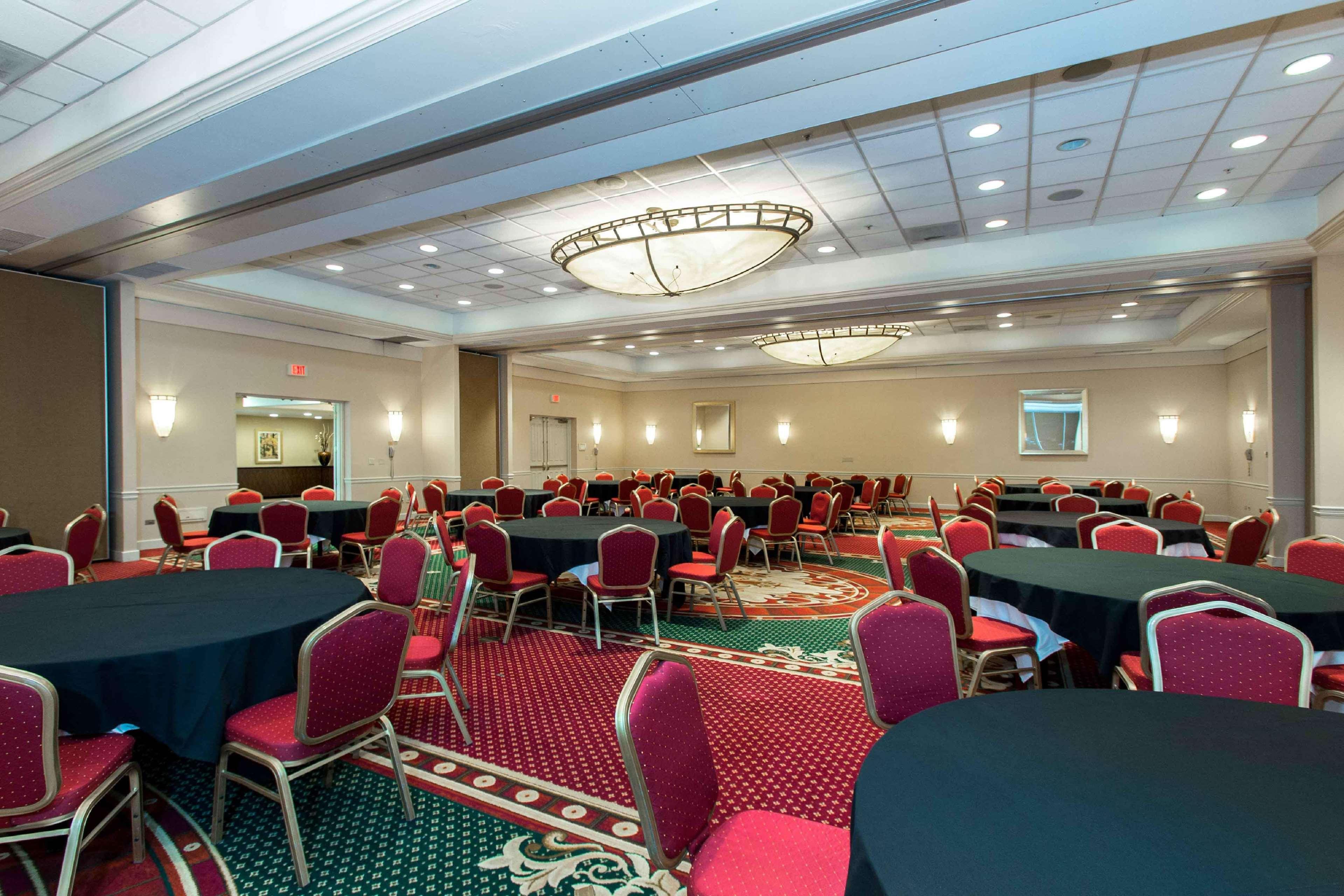Doubletree By Hilton Cleveland East Beachwood Ngoại thất bức ảnh