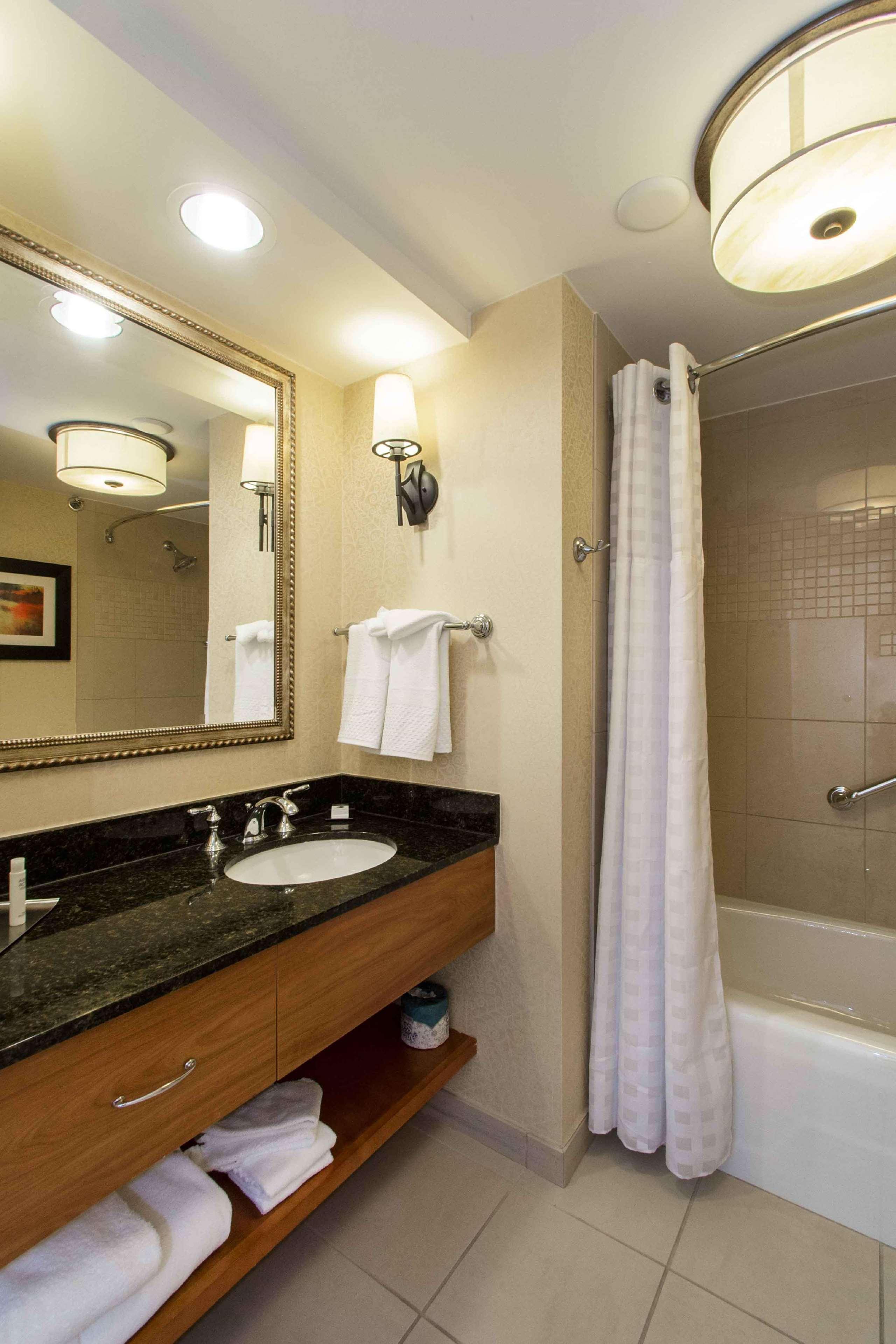 Doubletree By Hilton Cleveland East Beachwood Ngoại thất bức ảnh