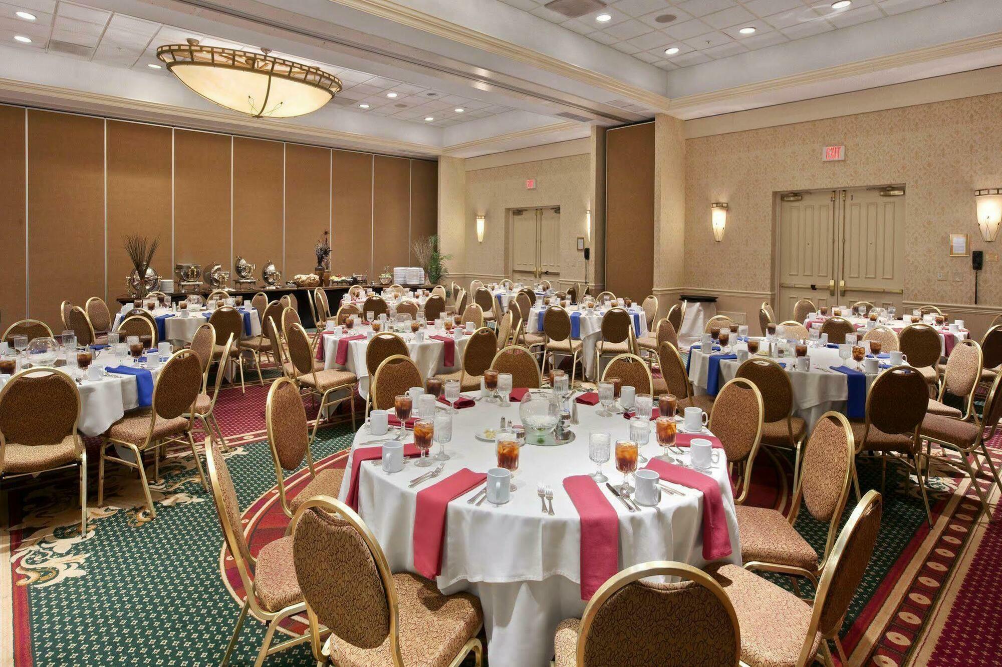 Doubletree By Hilton Cleveland East Beachwood Nhà hàng bức ảnh